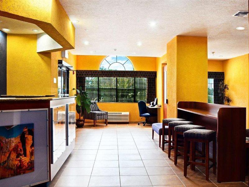 Microtel Inn & Suites by Wyndham New Braunfels I-35 Exterior foto