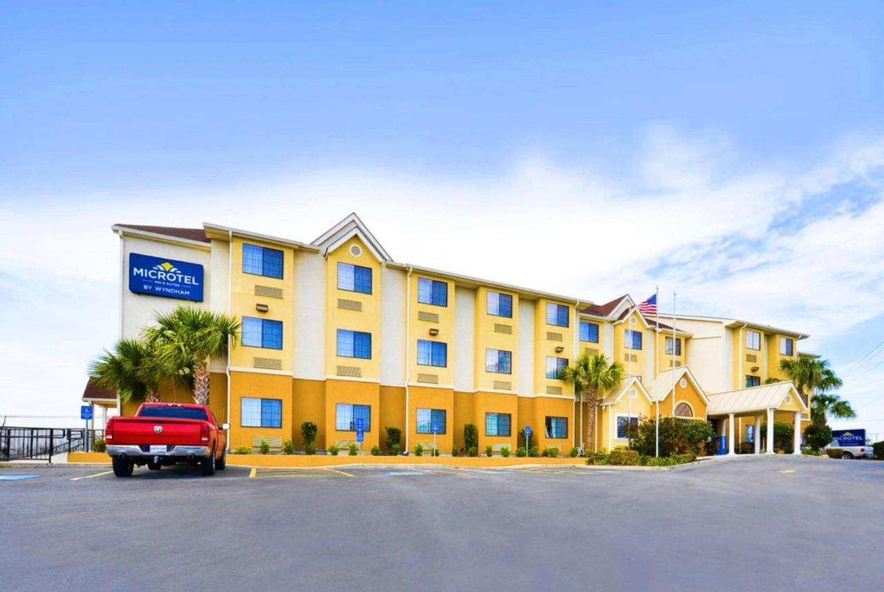 Microtel Inn & Suites by Wyndham New Braunfels I-35 Exterior foto